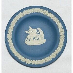 WEDGWOOD Jasperware Blue 4" Round Trinket Dish  Muses & Pegasus Englang